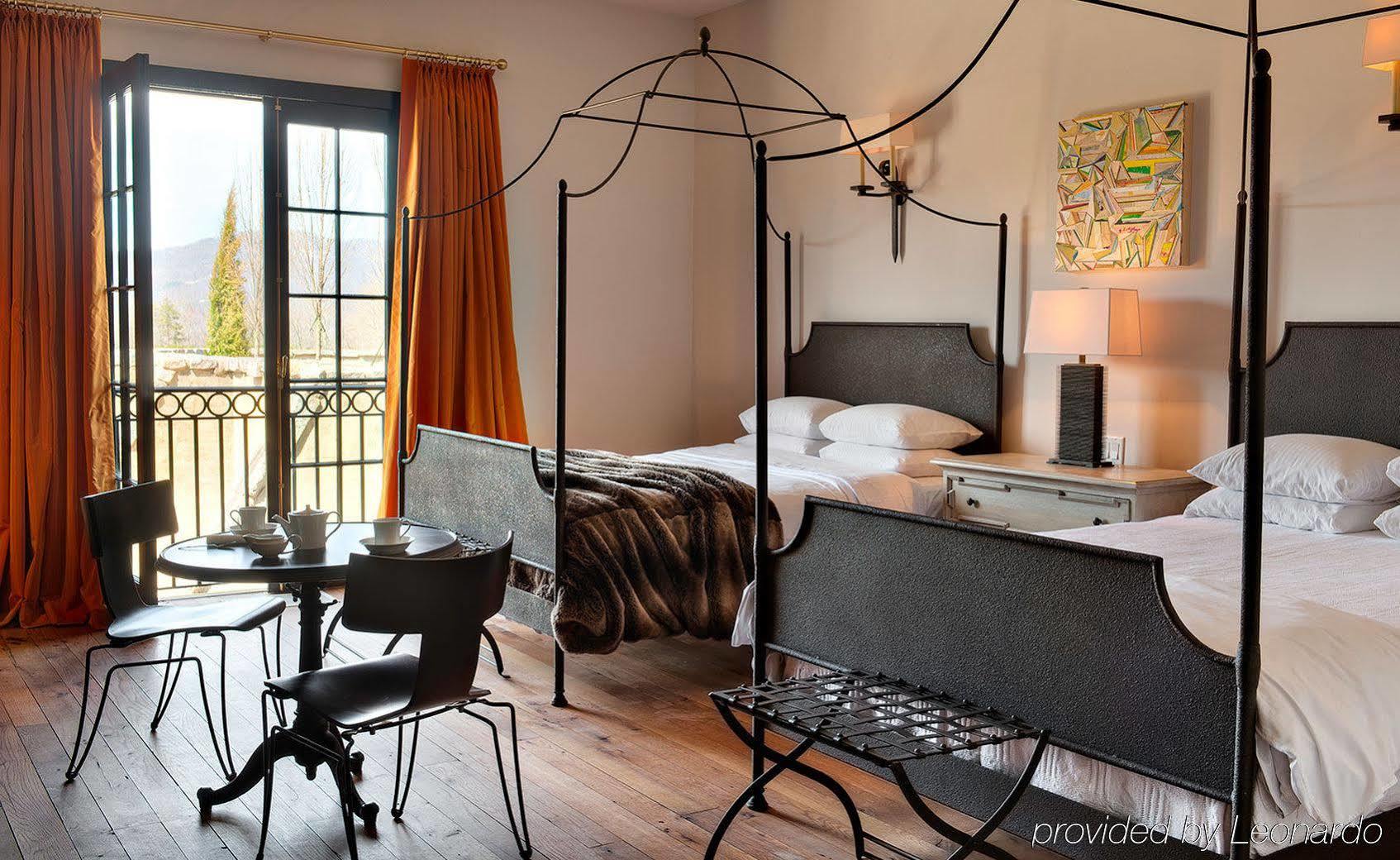 Hotel Domestique ทราเวลเลอร์ส เรสต์ ภายนอก รูปภาพ